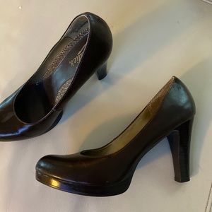 Candies brown heels